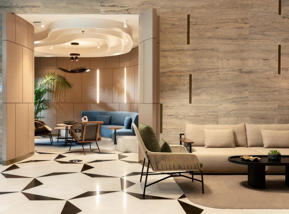Radisson Collection Hotel, Bodrum アキアーラ エクステリア 写真 The lobby of the hotel