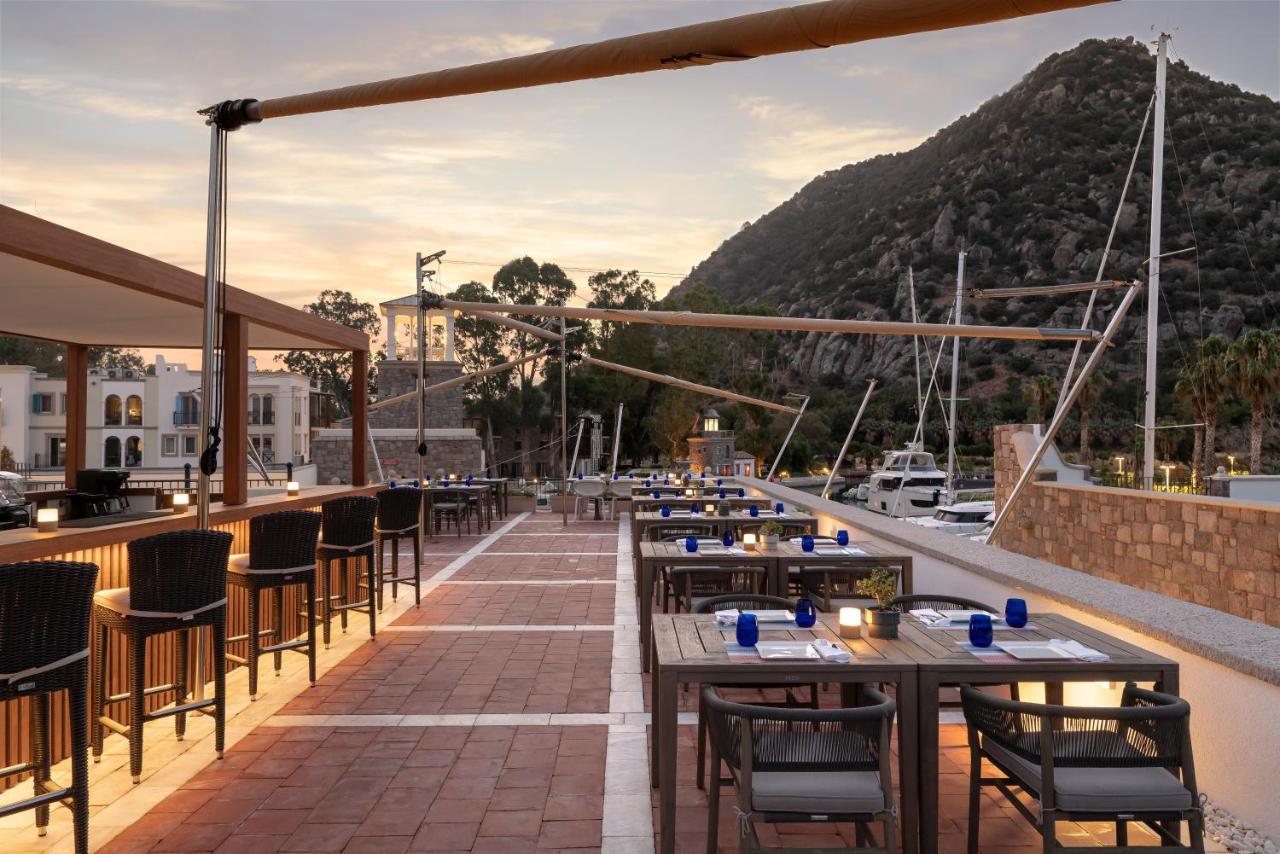 Radisson Collection Hotel, Bodrum アキアーラ エクステリア 写真 The restaurant at the hotel